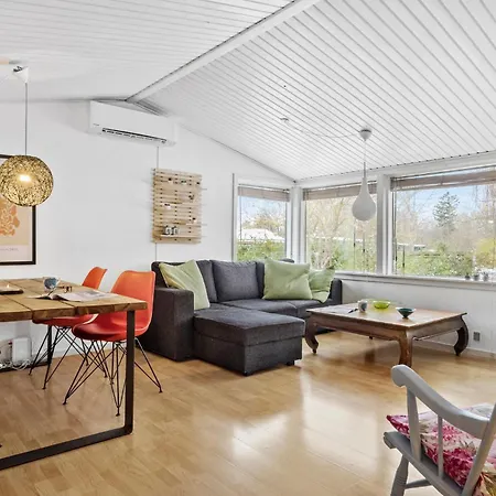 Дом отдыха Amazing In With Wifi